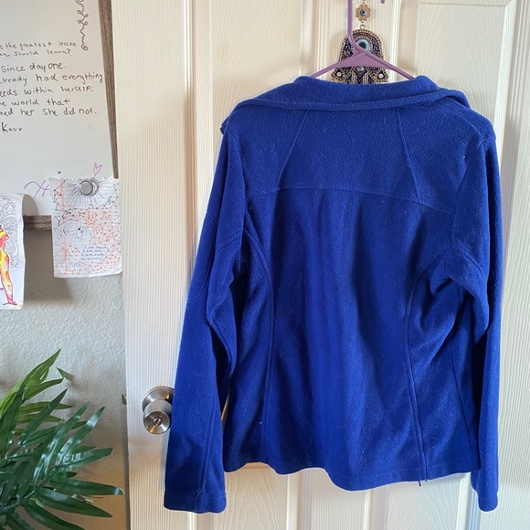 Columbia jacket 🧿🥶 - Picture 3 of 4